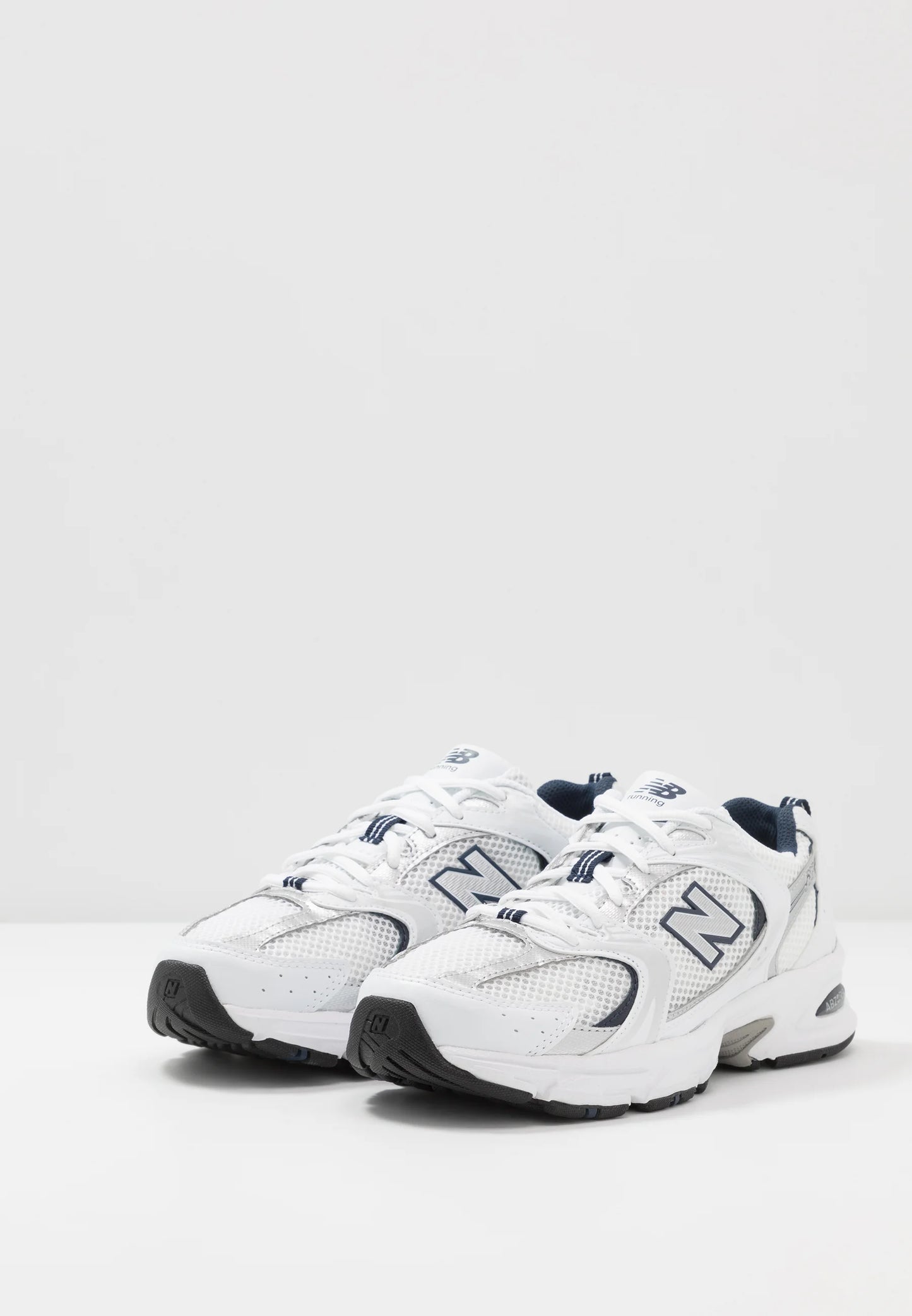 New Balance 530