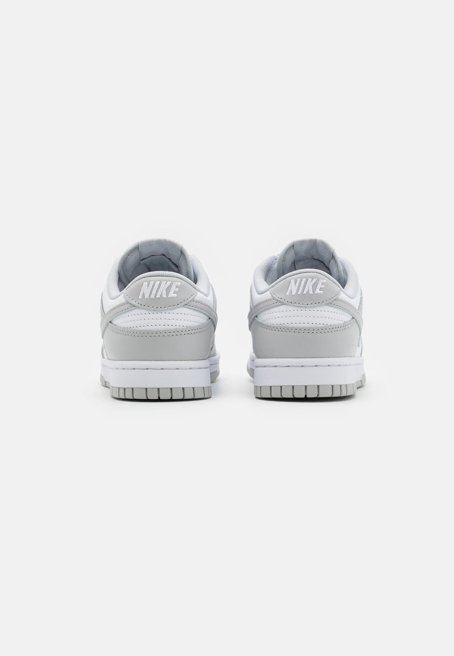 Nike dunk low sneakers